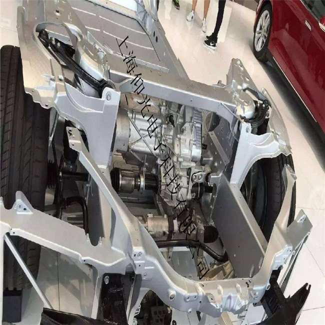 保时捷 V8发动机高速运转不稳定 排气管“突突”维修