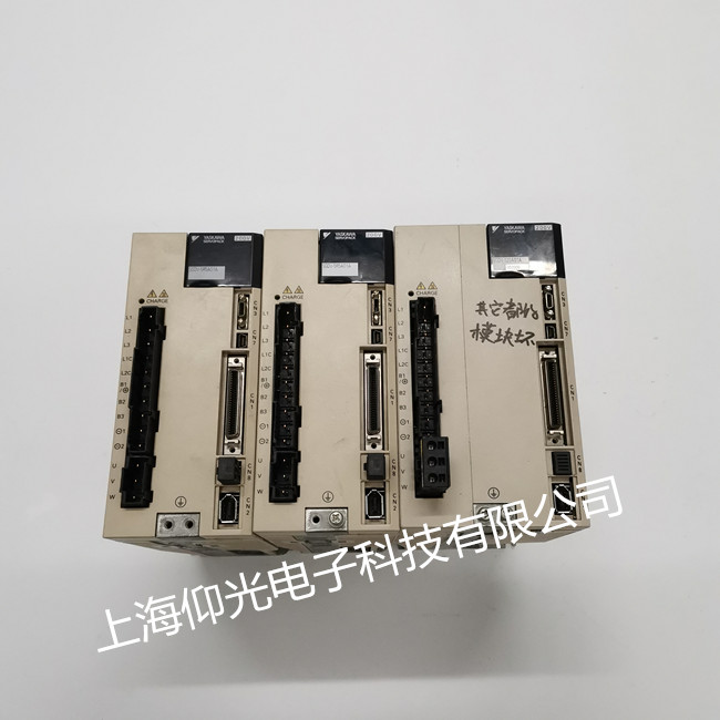 安川伺服驱动器SGDV报警A.100过电流维修 免费检测