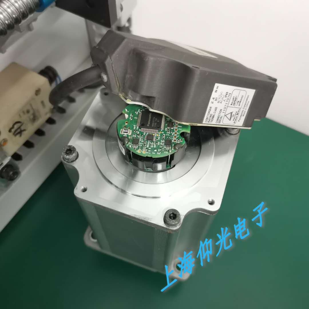 松下伺服电机抖动，发热，发烫维修