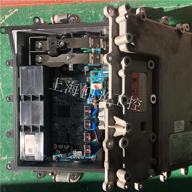 比亚迪电动汽车控制器坏了维修