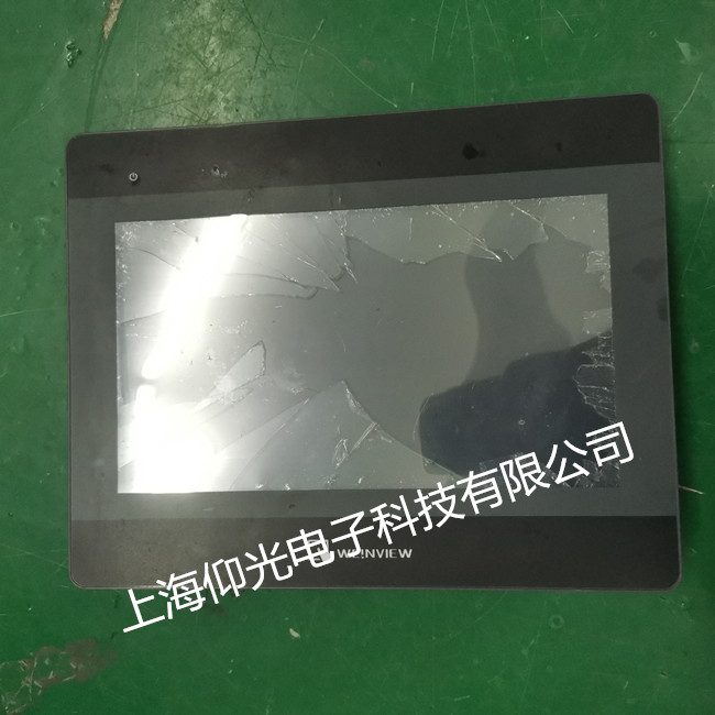 威伦通触摸屏维修 MT8100iE触摸失灵 进油修理
