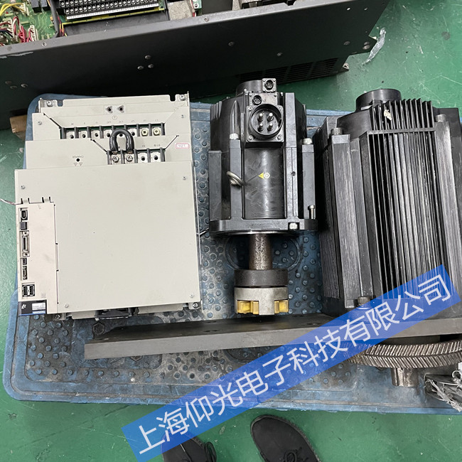 安川伺服电机维修SGM7G-1AAFC6C常见故障修理电话