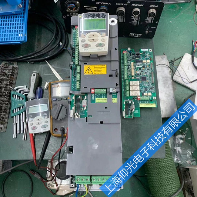 AB525变频器报警代码f110维修