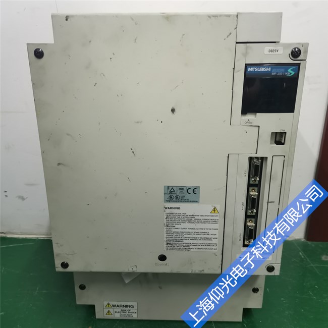 三菱伺服驱动器维修MR-J2S-200A欠电压AL10故障的维修方法