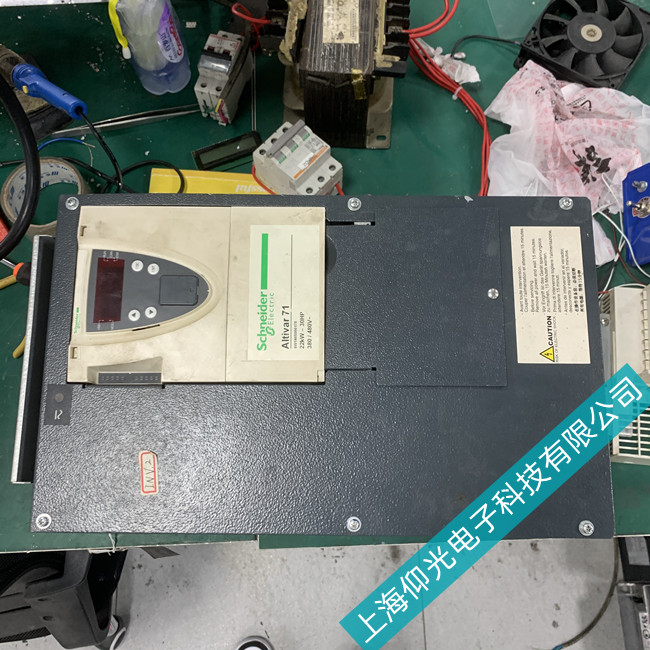 施耐德变频器维修故障代码及处理方法