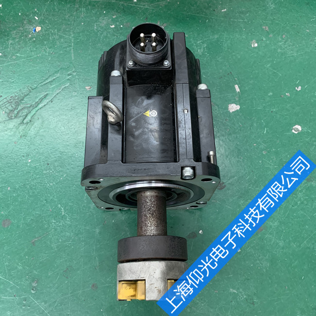 安川伺服电机运行中抖动故障维修