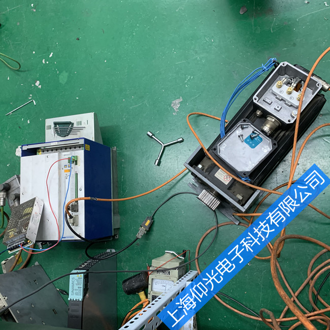 科尔摩根伺服电机AKM52K-ANCNEH00过热故障维修