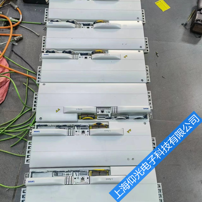 Lenze伦茨伺服驱动器EVS9321-EI短路跳闸故障维修