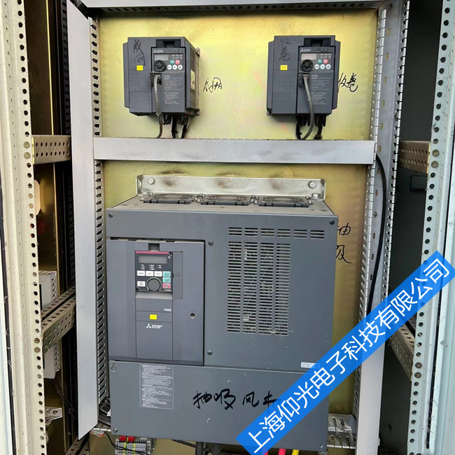 三菱d700变频器故障代码egf维修