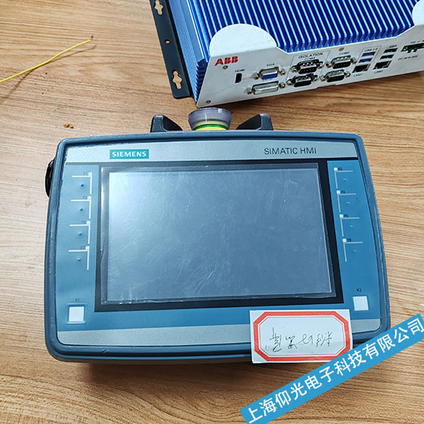 工业触摸屏常见故障类型与处理方案