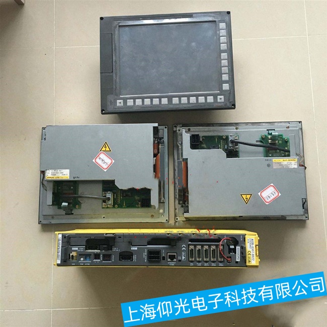 广州发那科工控机A02B-0259-C212遇到屏幕闪屏或系统卡死故障维修处