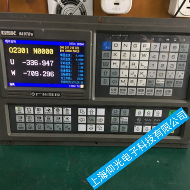 数控系统维修之花屏乱码故障高效修复